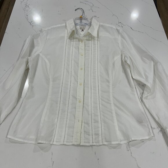 Tommy Hilfiger Tops - Tommy Hilfiger Long Sleeve Button-front Blouse Size Large  Romantic Style